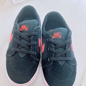 Nike Kids SB Sneakers - New Without Box